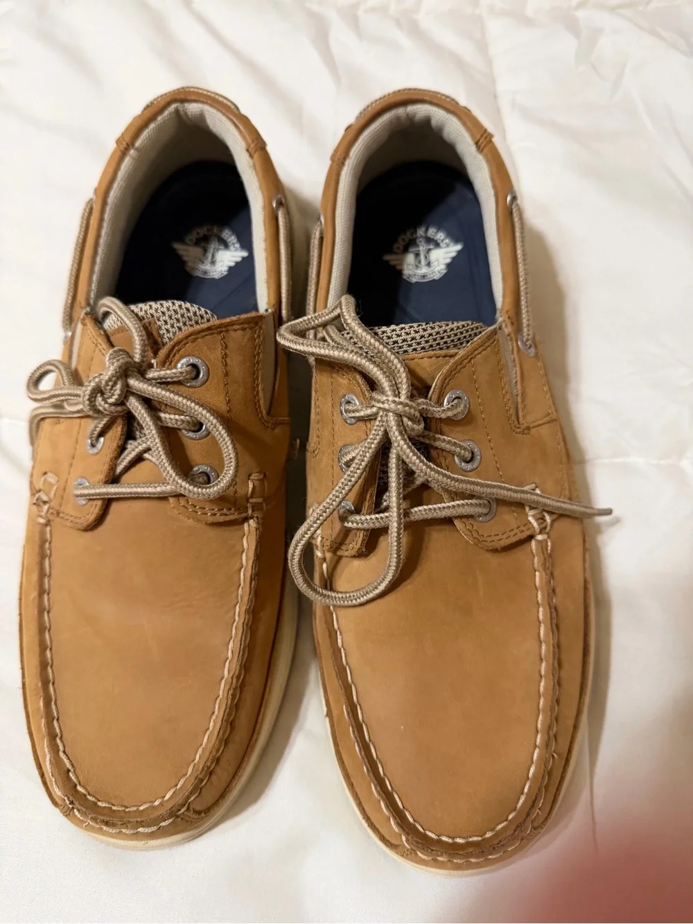 Dockers Tan Leather Boat Shoes with Beige Laces